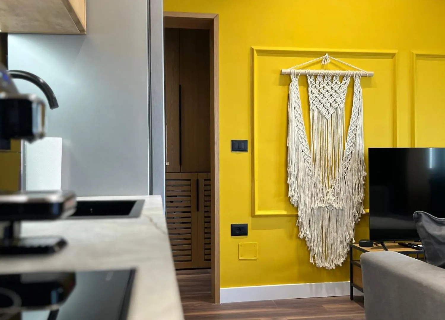 Drion Apartment With Lake View Pogradec